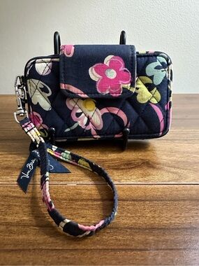 Vera Bradley “all in one” wristlet wallet ribbons - Vintage Retired